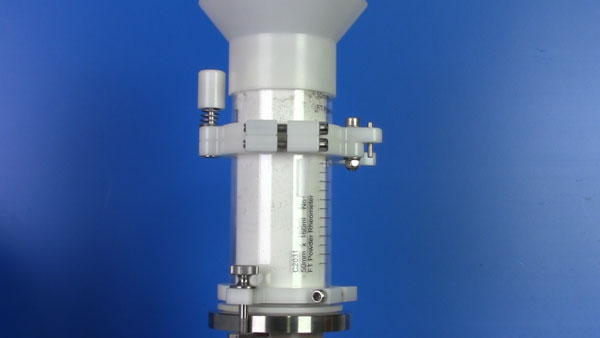 Evaluating consolidation using the FT4 Powder Rheometer